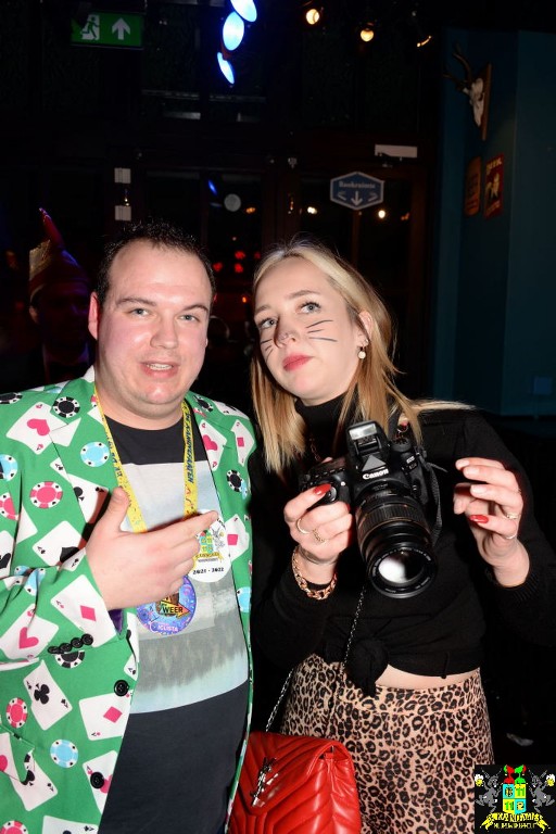 ../Images/Carnavals maandagavond in VdG 280.jpg